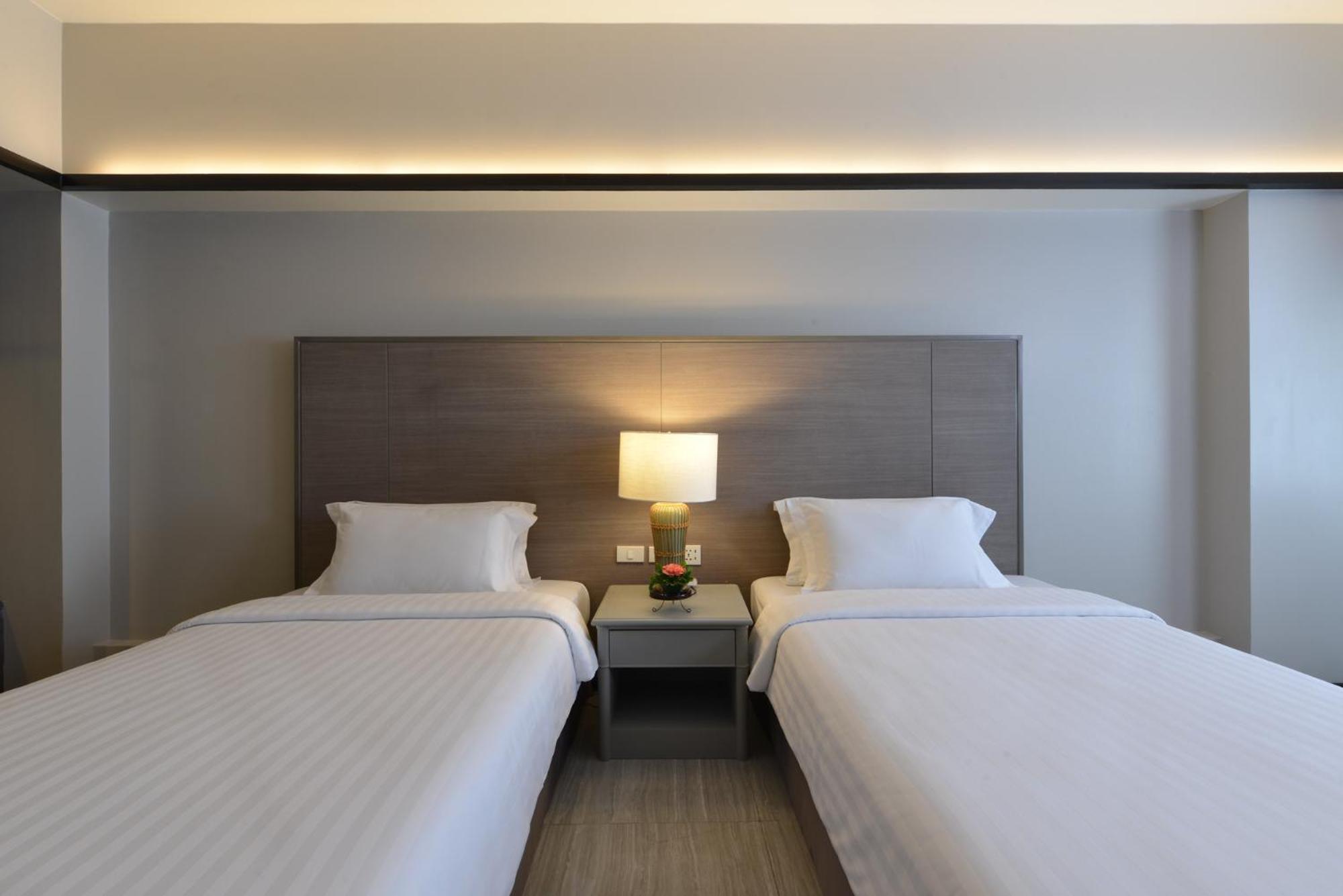 Tinidee Hotel Bangkok Golf Club - Sha Certified Pathum Thani Exterior photo