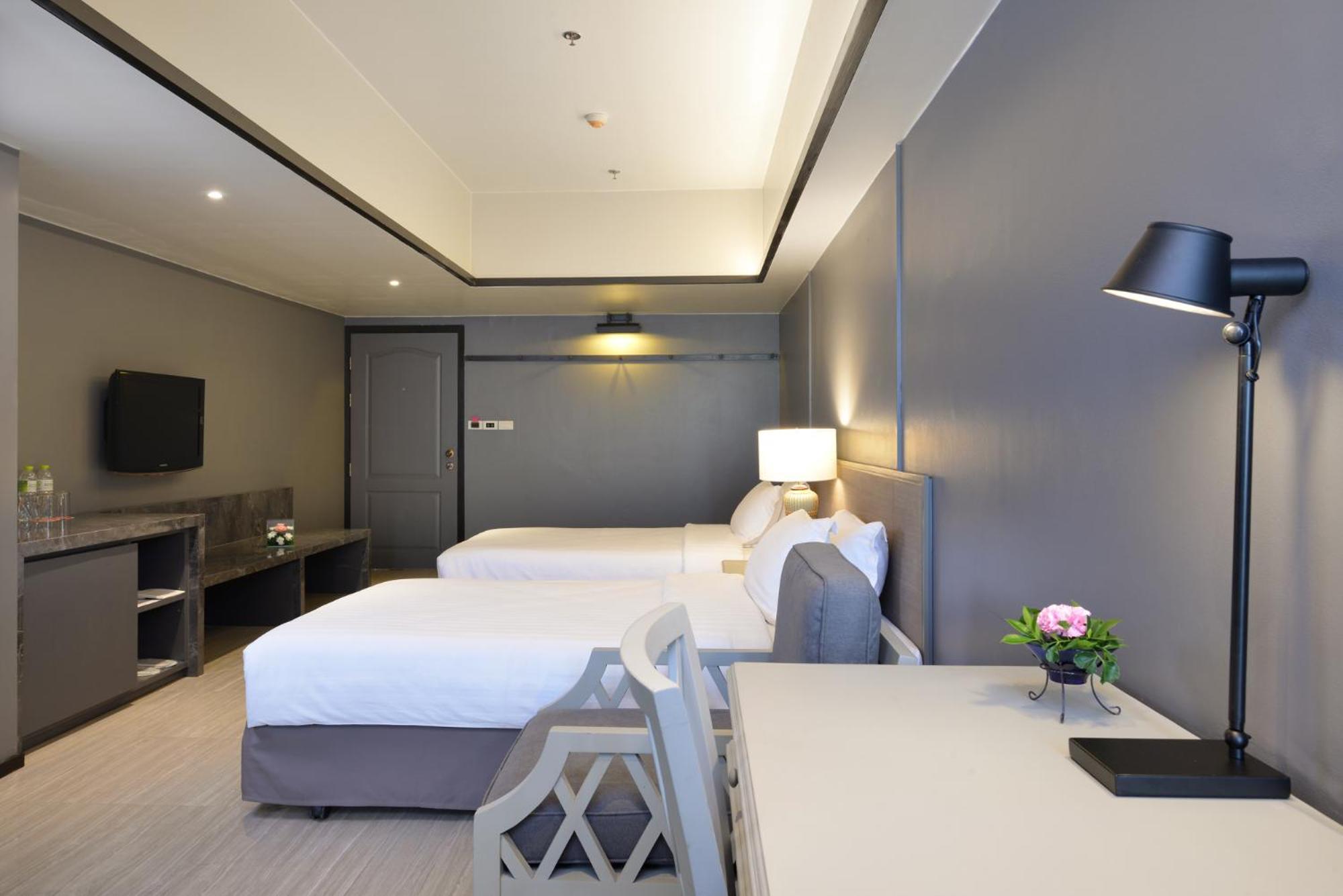 Tinidee Hotel Bangkok Golf Club - Sha Certified Pathum Thani Exterior photo
