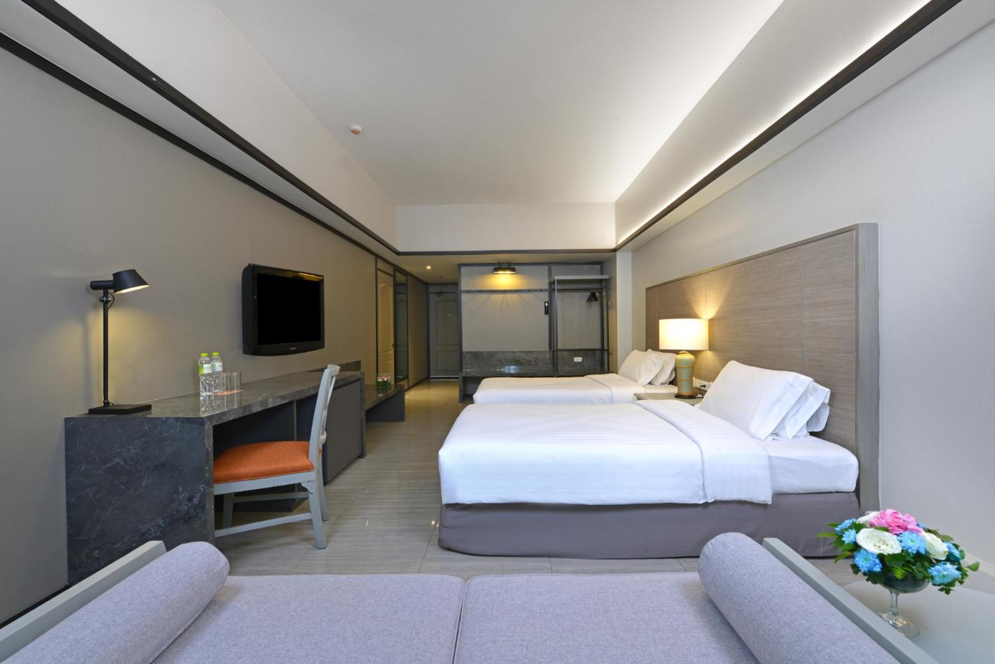 Tinidee Hotel Bangkok Golf Club - Sha Certified Pathum Thani Exterior photo