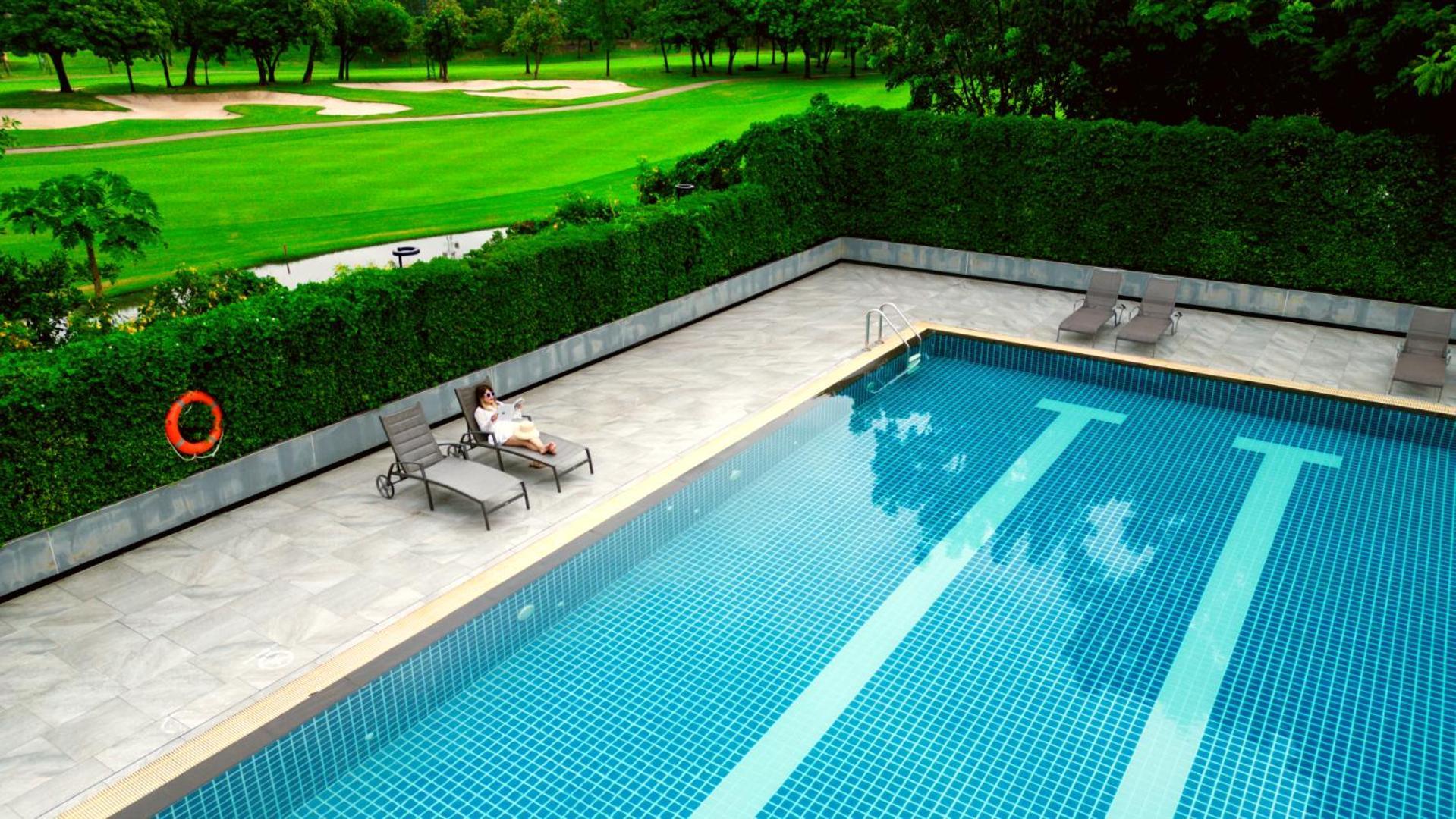 Tinidee Hotel Bangkok Golf Club - Sha Certified Pathum Thani Exterior photo